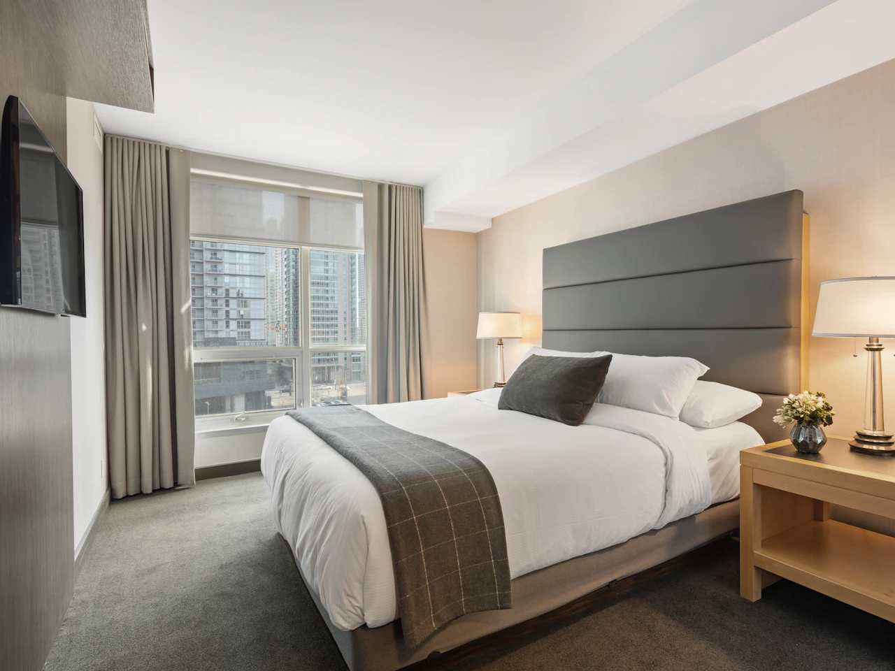 Additional photo of Sunny Studio in the Heart of King West