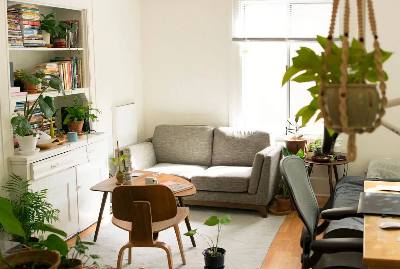 Basement Suite with Private Entrance, Scarborough